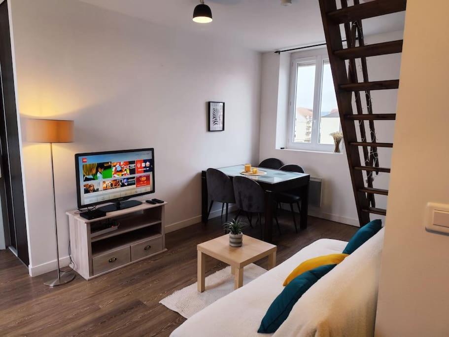 콩피에뉴 Duplex - Proche Gare & Centre 아파트 외부 사진